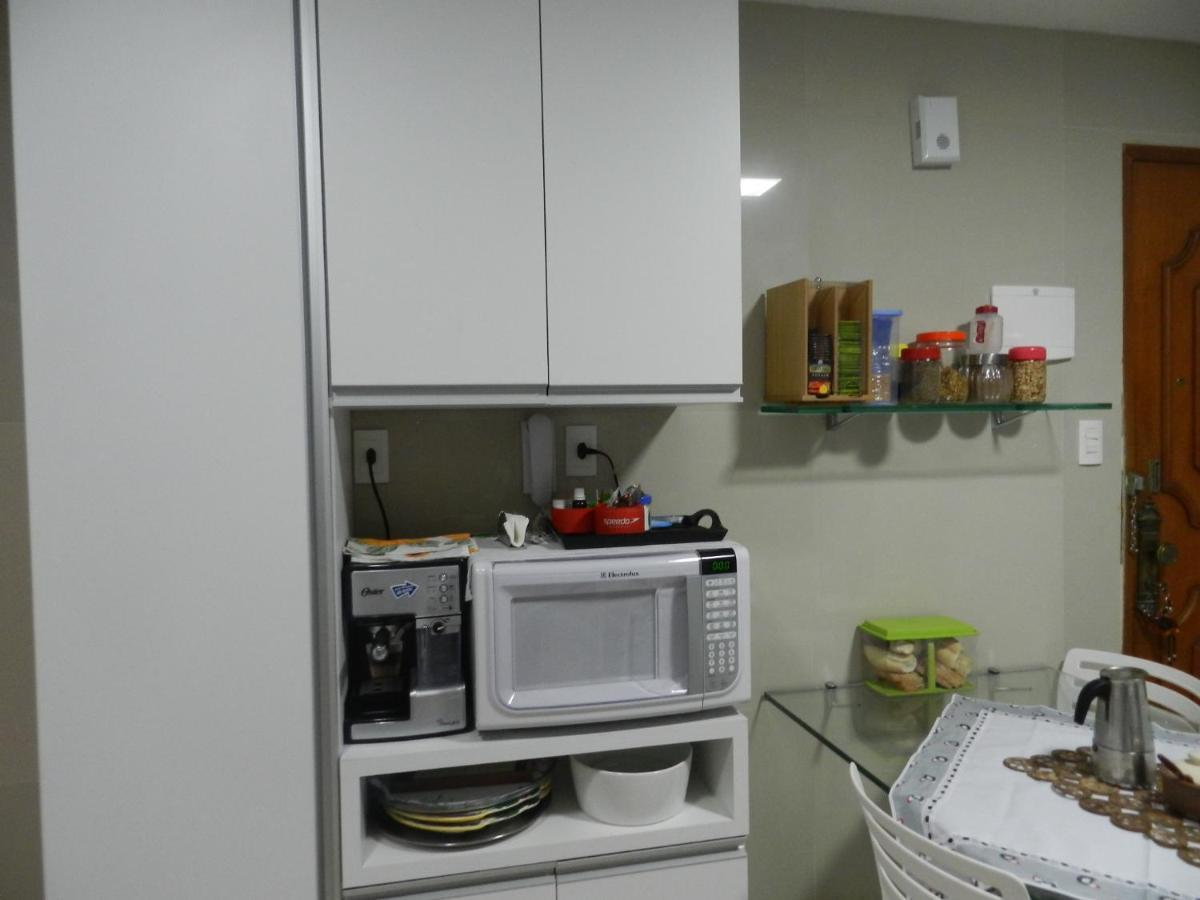 Quarto Triplo Conforto H Em Homestay *