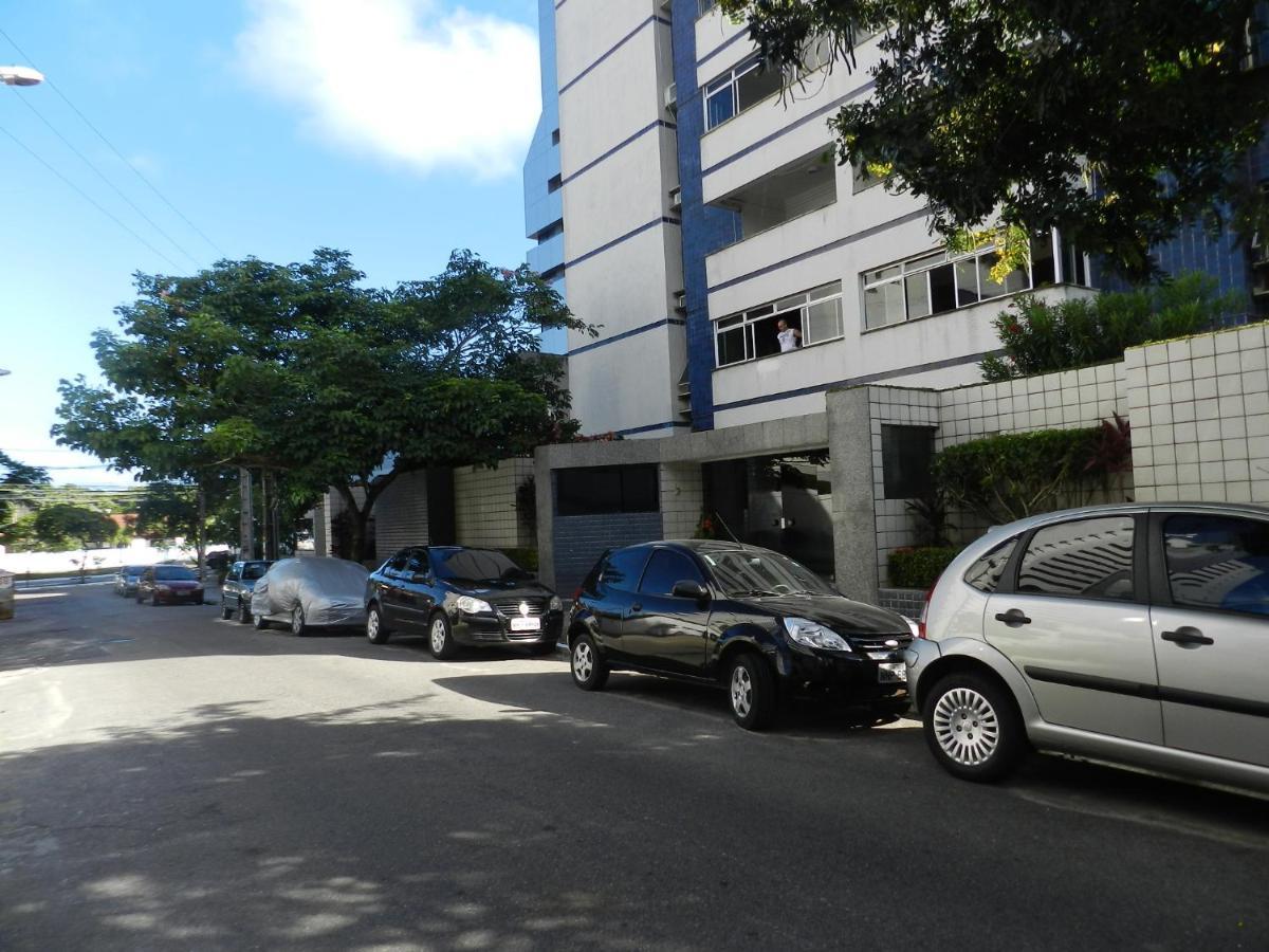 Quarto Triplo Conforto H Em * Recife